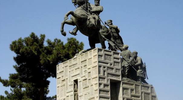 مشهد آرامگاه نادرشاه