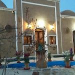 هتل تاریخی خانه آقازاده ابرکوه