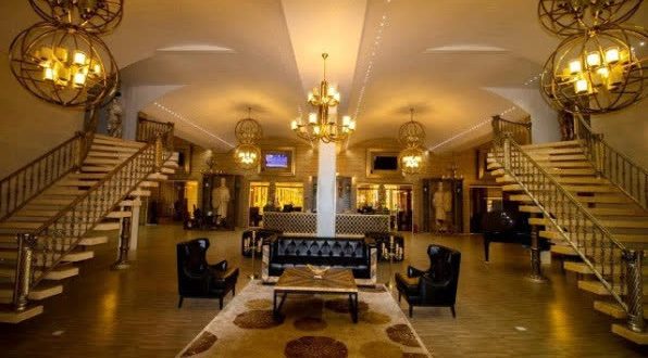 هتل کاخ امیران چالوس هتل کاخ امیران چالوس