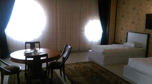 هتل بزرگ ( گوت که مال سابق ) سمنان هتل بزرگ ( گوت که مال سابق ) سمنان