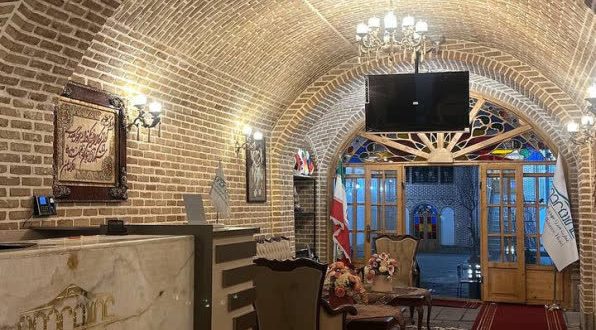 هتل بوتیک عمارت میرزا مهدی فراش باشی ( سرخه ای ) تبریز