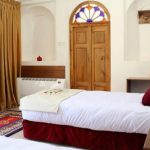 هتل تاریخی خانه آقازاده ابرکوه