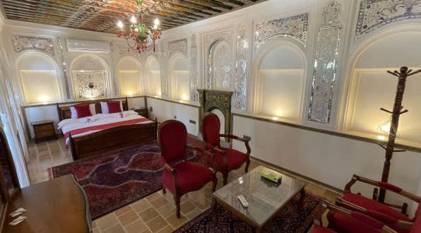 هتل بوتیک ممتاز عمارت محلاتی شیراز